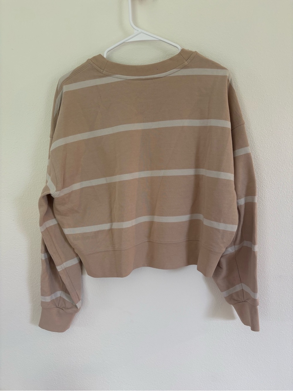 Lululemon Athletica Perfectly Oversized Crew Stiped Sweatshirt Beige & White - Picture 5 of 5
